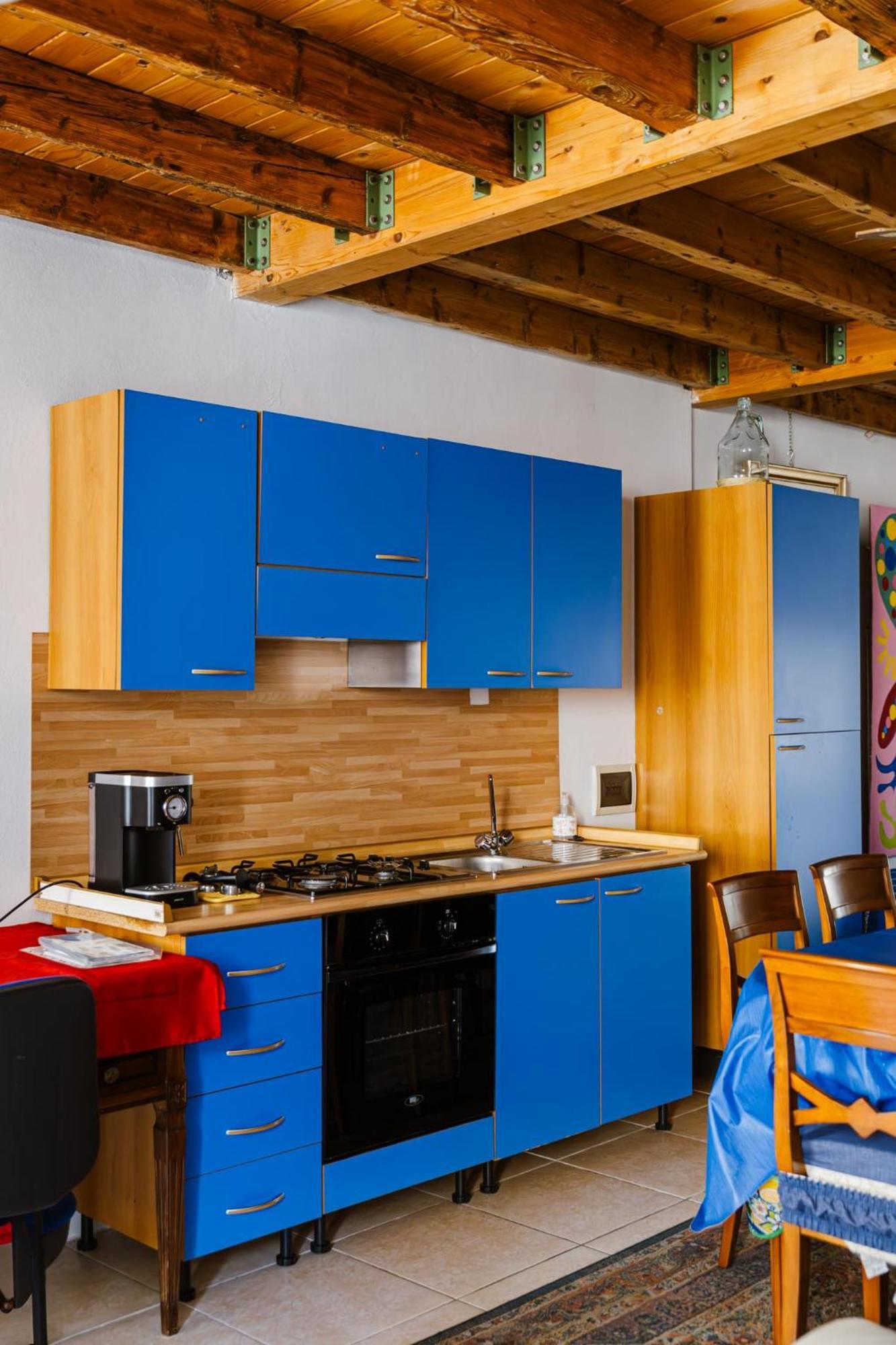 Cozy Castello Apartment Манерба дел Гарда Екстериор снимка