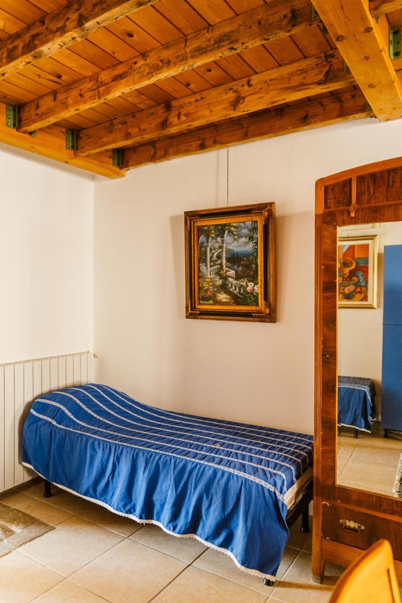 Cozy Castello Apartment Манерба дел Гарда Екстериор снимка