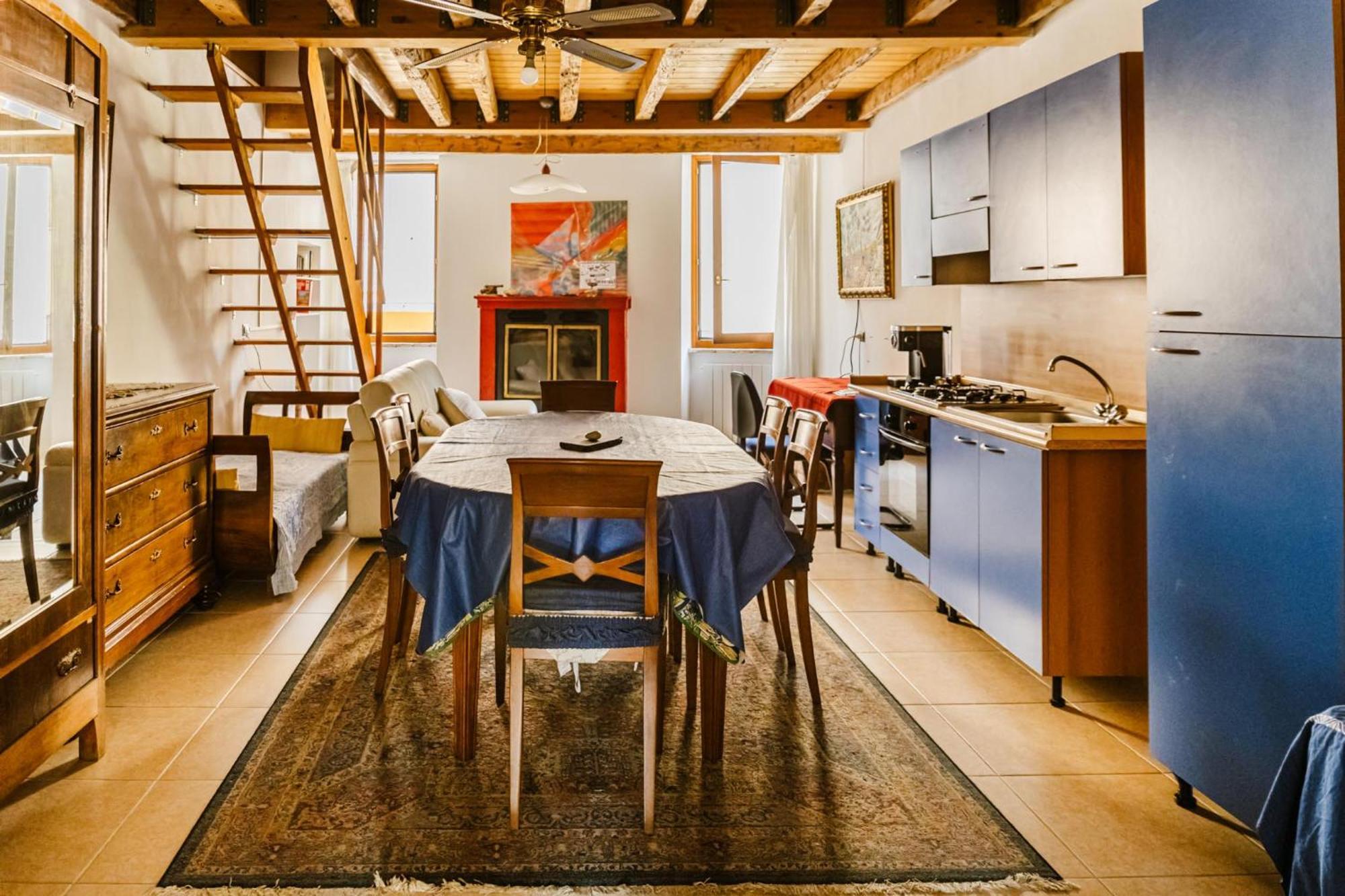 Cozy Castello Apartment Манерба дел Гарда Екстериор снимка