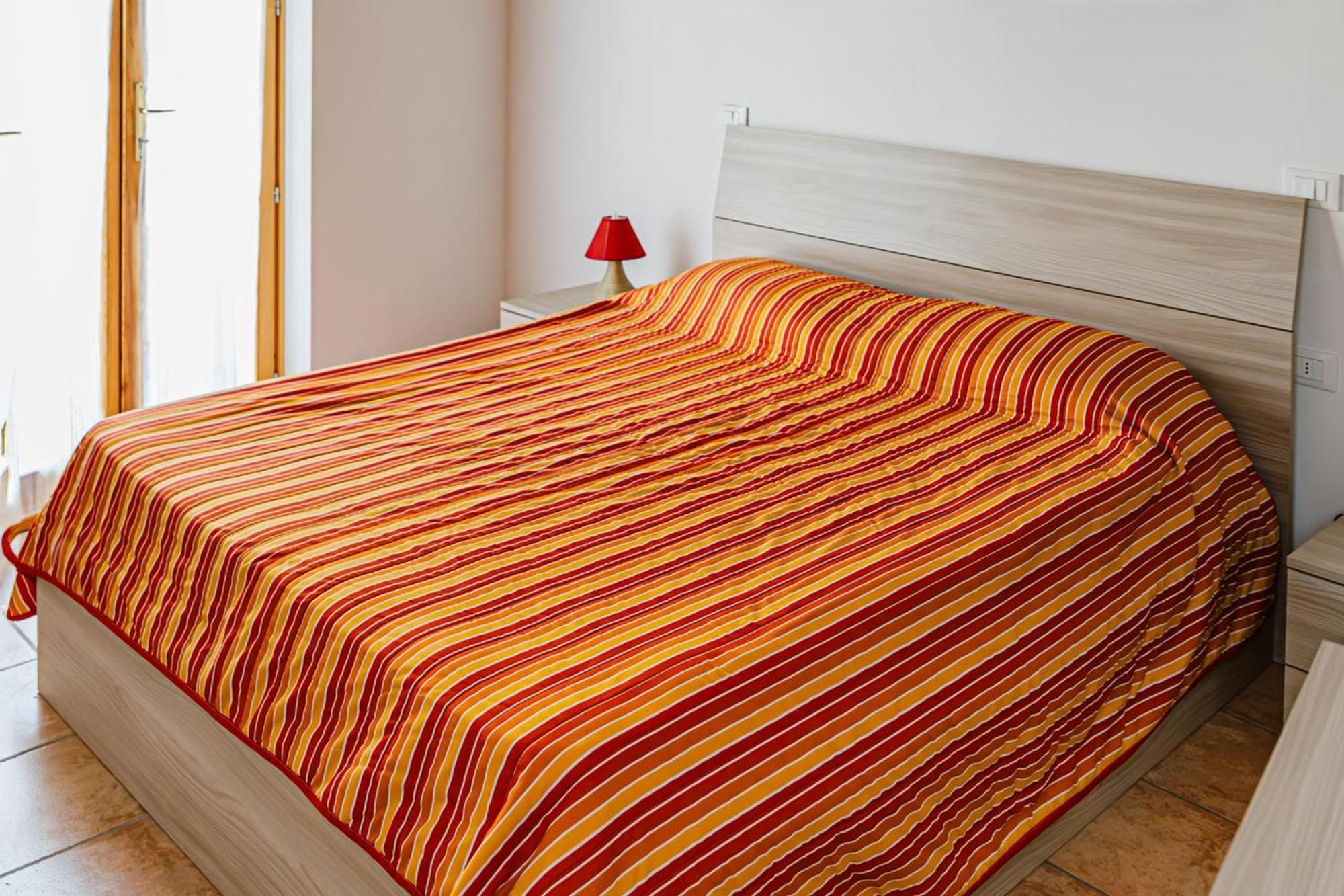 Cozy Castello Apartment Манерба дел Гарда Екстериор снимка
